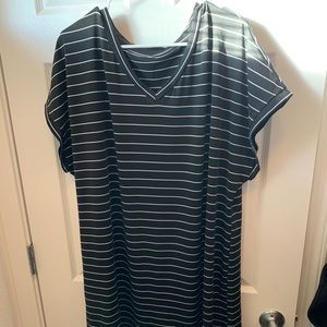 Cute Shein T-shirt dress with oval hem.